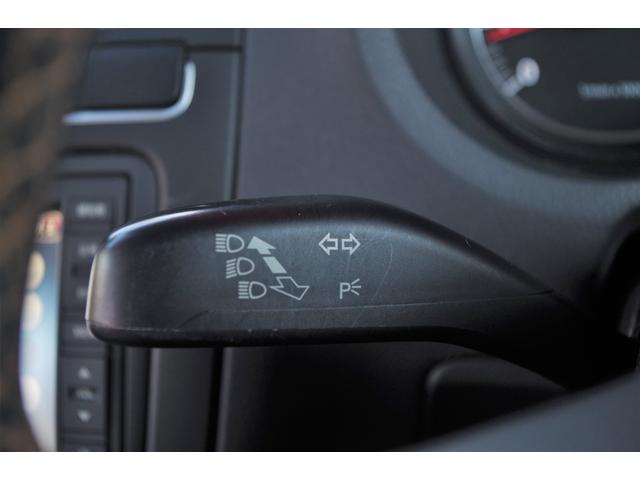 ポロ クロスポロ　クロスポロ　１．２　ＴＳＩ　純正フルセグナビ　Ｂｌｕｅｔｏｏｔｈ　ＤＶＤ　１７インチＡＷ　クリアランスソナー　ＤＳＧマニュアルモード　Ｗ／Ｐオイル漏れ修理済み　マグマオレンジＬＤ２Ｃ　ＥＴＣ（8枚目）