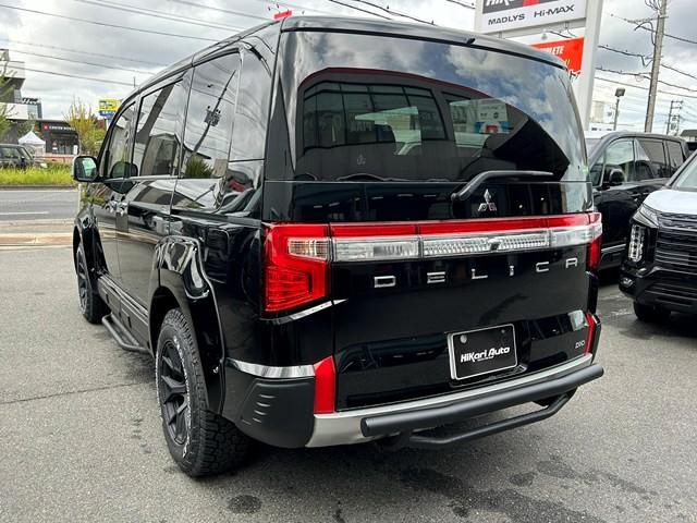 デリカＤ：５ Ｐ　オーバーフェンダーフロントバンパーガードリアガードバーナビ後席モニターＥＴＣドラレコサイドステップ（7枚目）