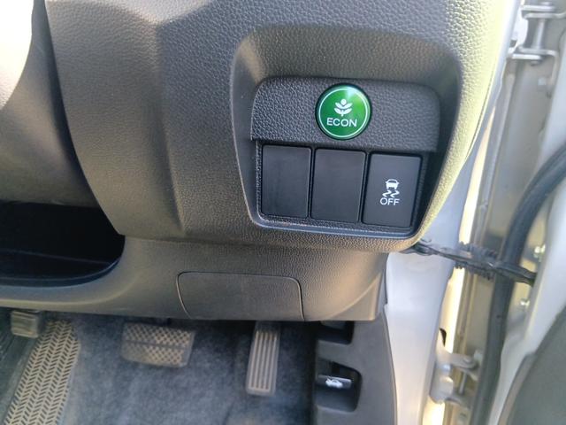 Ｎ－ＯＮＥ ツアラー・Ｌパッケージ　ターボ車　純正アルミ　ＨＩＤライト　７速マニュアルモードＣＶＴ　ナビ　ＴＶ　ＥＴＣ　オートクルーズ　スマートキー　プッシュスタート　ウィンカー付き格納ミラー（8枚目）