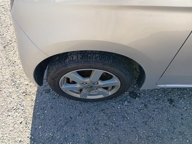 Ｎ－ＯＮＥ ツアラー・Ｌパッケージ　ターボ車　純正アルミ　ＨＩＤライト　７速マニュアルモードＣＶＴ　ナビ　ＴＶ　ＥＴＣ　オートクルーズ　スマートキー　プッシュスタート　ウィンカー付き格納ミラー（26枚目）