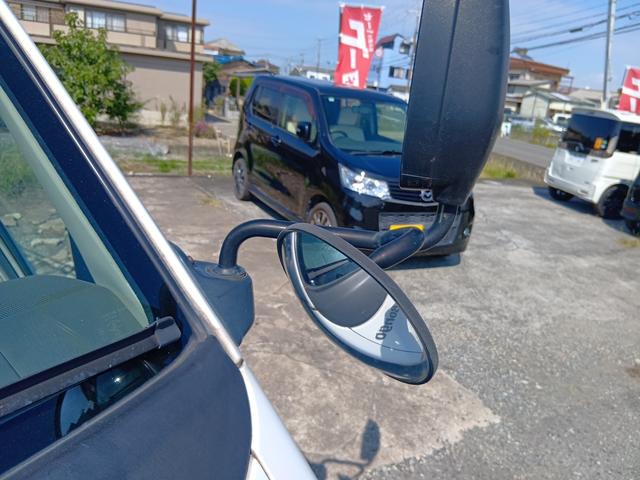 ボンゴバン ＤＸ　下取車　２／５人乗り　積載量１０００／７５０ｋｇ　外品ＥＴＣ　前後ドラレコ　荷室タイヤハウス無し　リアＷタイヤ（22枚目）