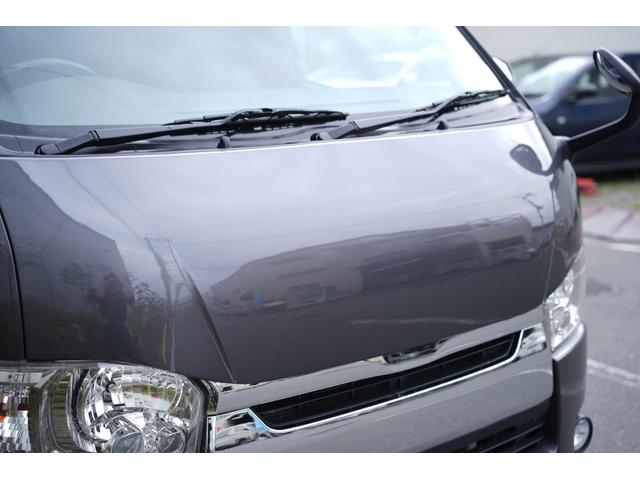 ハイエースバン スーパーGL ダークプライム 車中泊ベットキット デビルボンネット 415COBRAフロントリップ 2.5インチAWタイヤ スムージングバンパー ETC トヨタ純正ナビ リアウイング スタイリッシュテール(11枚目)