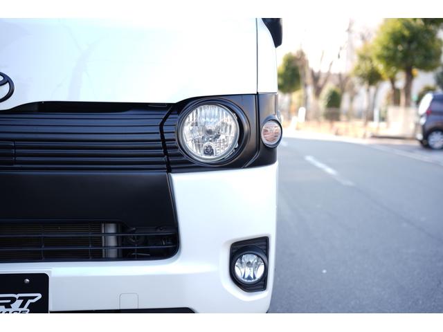 ハイエースバン ロングスーパーGL 車中泊ベッドキット 丸目キット 木目調ハンドル・インテリアパネル Buttlerシートカバー ETC フォグランプ(8枚目)