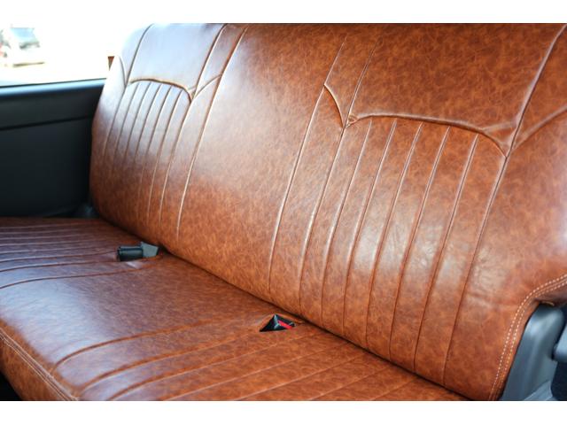 ハイエースバン ロングスーパーGL 車中泊ベッドキット 丸目キット 木目調ハンドル・インテリアパネル Buttlerシートカバー ETC フォグランプ(54枚目)