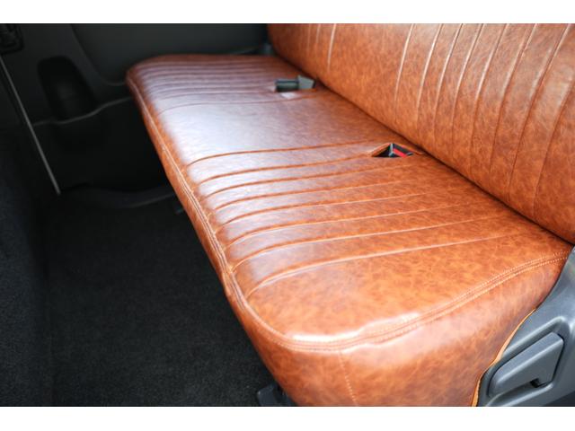 ハイエースバン ロングスーパーGL 車中泊ベッドキット 丸目キット 木目調ハンドル・インテリアパネル Buttlerシートカバー ETC フォグランプ(55枚目)