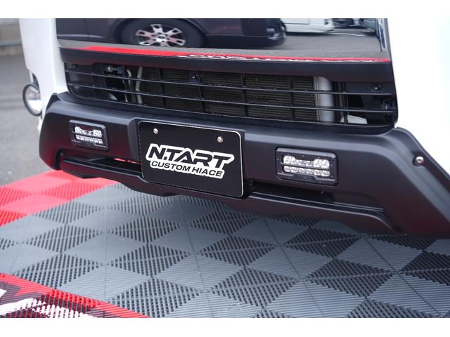 ハイエースバン ロングスーパーＧＬ　ＴＲＤ仕様　両側電動パワースライドドア　カーボンボンネット　プッシュスタート　トヨタ純正ナビ　Ｂｕｔｔｌｅｒシートカバー　木目調インテリア　ＥＴＣ（13枚目）