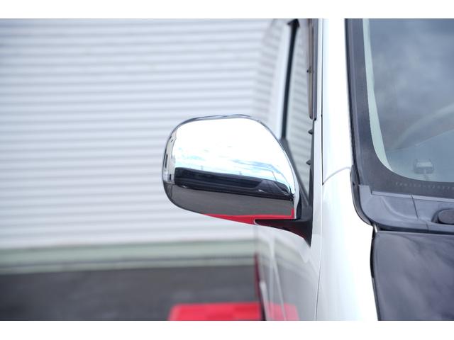 ハイエースバン ロングスーパーＧＬ　ＴＲＤ仕様　両側電動パワースライドドア　カーボンボンネット　プッシュスタート　トヨタ純正ナビ　Ｂｕｔｔｌｅｒシートカバー　木目調インテリア　ＥＴＣ（21枚目）