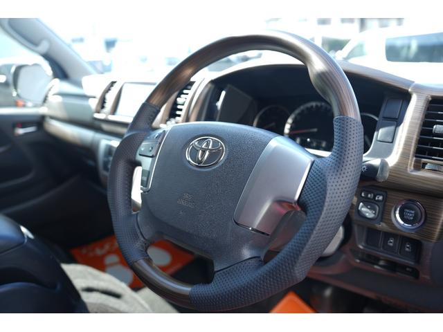 ハイエースバン ロングスーパーＧＬ　ＴＲＤ仕様　両側電動パワースライドドア　カーボンボンネット　プッシュスタート　トヨタ純正ナビ　Ｂｕｔｔｌｅｒシートカバー　木目調インテリア　ＥＴＣ（36枚目）