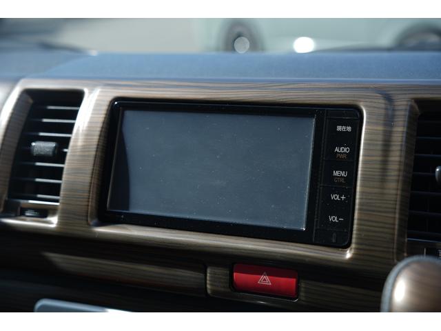 ハイエースバン ロングスーパーＧＬ　ＴＲＤ仕様　両側電動パワースライドドア　カーボンボンネット　プッシュスタート　トヨタ純正ナビ　Ｂｕｔｔｌｅｒシートカバー　木目調インテリア　ＥＴＣ（39枚目）