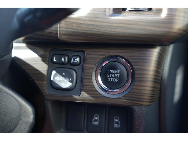 ハイエースバン ロングスーパーＧＬ　ＴＲＤ仕様　両側電動パワースライドドア　カーボンボンネット　プッシュスタート　トヨタ純正ナビ　Ｂｕｔｔｌｅｒシートカバー　木目調インテリア　ＥＴＣ（42枚目）