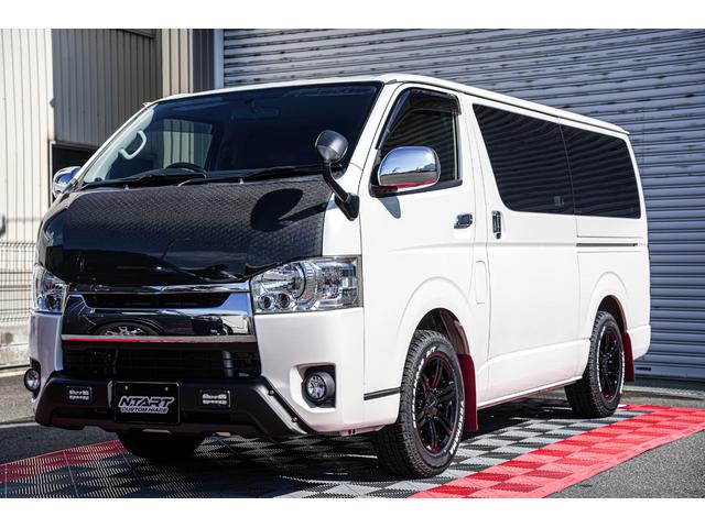 ハイエースバン ロングスーパーＧＬ　ＴＲＤ仕様　両側電動パワースライドドア　カーボンボンネット　プッシュスタート　トヨタ純正ナビ　Ｂｕｔｔｌｅｒシートカバー　木目調インテリア　ＥＴＣ（61枚目）