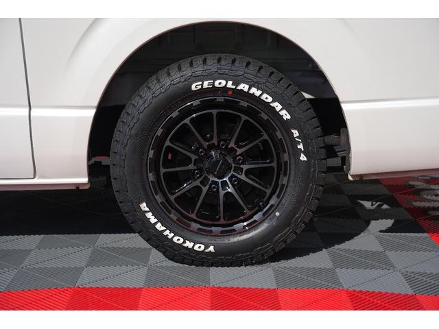 ハイエースバン スーパーＧＬ　ダークプライム　バッドフェイス　スモークヘッドライト　４１５Ｓａｆａｒｉフロントスポイラー　プッシュスタート　トヨタ純正ナビ　ＥＴＣ（27枚目）