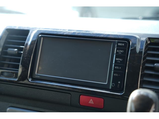 ハイエースバン スーパーＧＬ　ダークプライム　バッドフェイス　スモークヘッドライト　４１５Ｓａｆａｒｉフロントスポイラー　プッシュスタート　トヨタ純正ナビ　ＥＴＣ（39枚目）