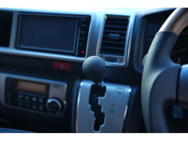 ハイエースワゴン ＧＬ　丸目キット　片側電動パワースライドドア　全席シートカバー　４１５Ｓａｆａｒｉフルエアロ　バッドフェイス　ＥＴＣ　Ｂｕｔｔｌｅｒドリンクホルダー（40枚目）