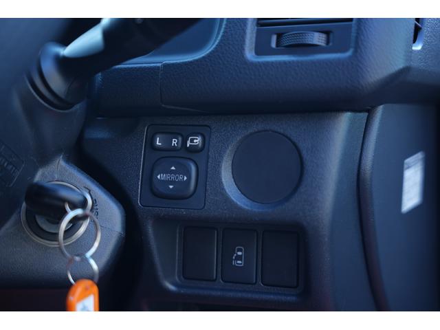 ハイエースワゴン ＧＬ　丸目キット　片側電動パワースライドドア　全席シートカバー　４１５Ｓａｆａｒｉフルエアロ　バッドフェイス　ＥＴＣ　Ｂｕｔｔｌｅｒドリンクホルダー（43枚目）