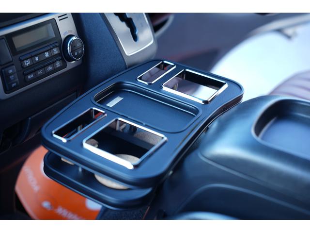 ハイエースワゴン ＧＬ　丸目キット　片側電動パワースライドドア　全席シートカバー　４１５Ｓａｆａｒｉフルエアロ　バッドフェイス　ＥＴＣ　Ｂｕｔｔｌｅｒドリンクホルダー（48枚目）