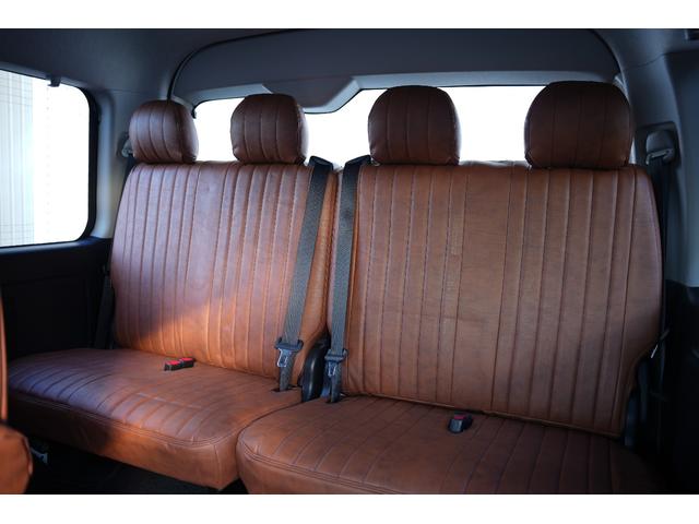 ハイエースワゴン ＧＬ　丸目キット　片側電動パワースライドドア　全席シートカバー　４１５Ｓａｆａｒｉフルエアロ　バッドフェイス　ＥＴＣ　Ｂｕｔｔｌｅｒドリンクホルダー（57枚目）