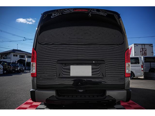 ハイエースバン ロングスーパーGL 415Safariフルエアロ グレー全塗装 丸目キット(14枚目)