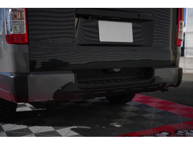 ハイエースバン ロングスーパーGL 415Safariフルエアロ グレー全塗装 丸目キット(18枚目)