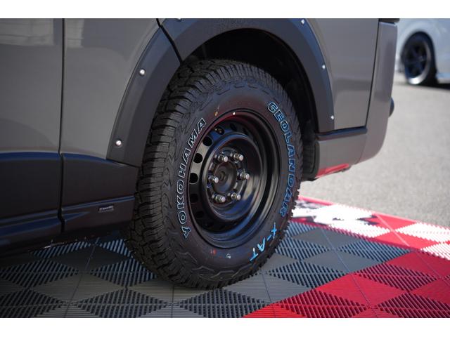 ハイエースバン ロングスーパーGL 415Safariフルエアロ グレー全塗装 丸目キット(29枚目)