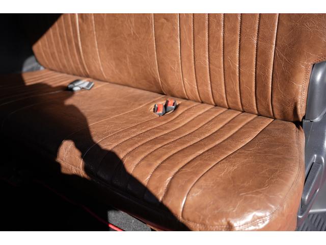 ハイエースバン ロングスーパーGL 415Safariフルエアロ グレー全塗装 丸目キット(51枚目)