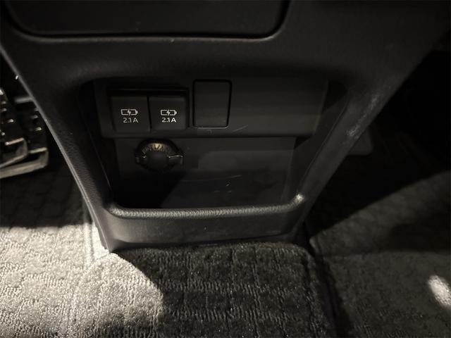 ヴォクシー ハイブリッドＺＳ　１．８ハイブリッドＺＳ　９インチナビ　ドライブレコーダー　バックモニター（26枚目）