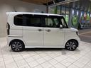 Ｎ－ＢＯＸカスタム Ｇ・Ｌホンダセンシング　カスタム６６０Ｇ　Ｌホンダセンシング　ＥＴＣ　バックモニター　フルセグＴＶ（4枚目）