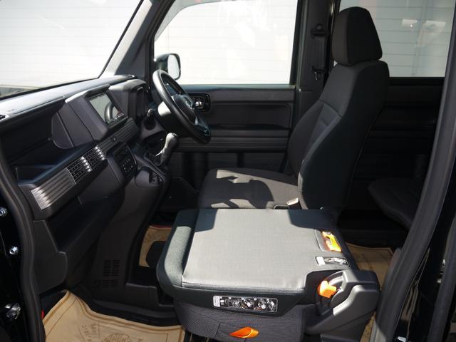 Ｎ－ＶＡＮ＋スタイル ファン　４ＷＤ　ホンダセンシング　アルパインディスプレイオーディオ　バックカメラ　ＥＴＣ　ＬＥＤヘッドライト　外品１４インチアルミ　電動格納式ドアミラー　パワーウィンドー　オートライト（39枚目）