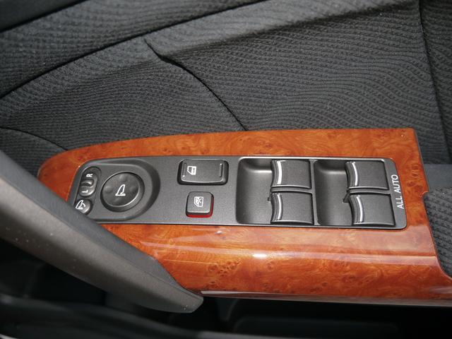 エリシオン ＶＧエアロＨＤＤナビスペシャルパッケージ　４ＷＤ　メーカーＨＤＤナビ　両側パワースライドドア　バックカメラ　クルーズコントロール　ＥＴＣ　コーナーセンサー（25枚目）