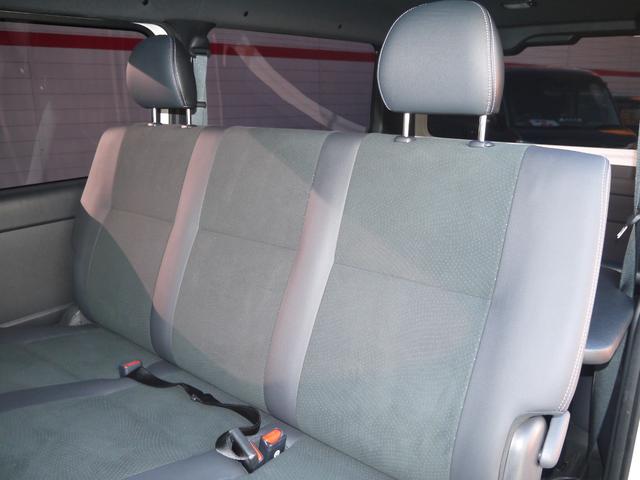 ハイエースバン スーパーＧＬ　ダークプライムＩＩ　ロング　両側パワースライドドア　ベットキット　パナソニック１０インチナビ　パノラミックビューモニター　モデリスタエアロ　ＴＲＤフロントフードエクステンション　メーカーオプションＡＷ　ドライブレコーダー（54枚目）