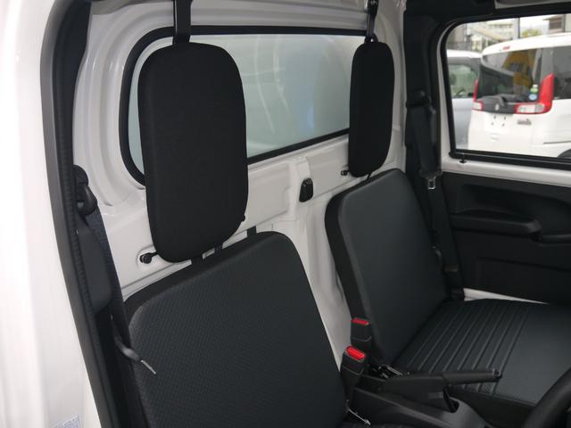 ハイゼットトラック 　ＦＲＰ中温冷凍車　両側スライドドア　法規対応済　デンソー製　－７℃設定　デジタルインナーミラー　バックカメラ（4枚目）