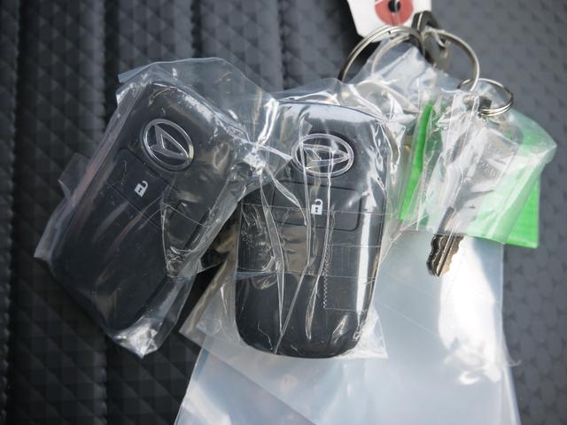 ハイゼットトラック 　ＦＲＰ中温冷凍車　４ＷＤ　両側スライドドア仕様　届出済未使用車　－５℃　スマートアシスト　スマートインナーミラー　バックカメラ　コーナーセンサー　ＬＥＤヘッドライト・フォグランプ　キーフリーシステム（73枚目）