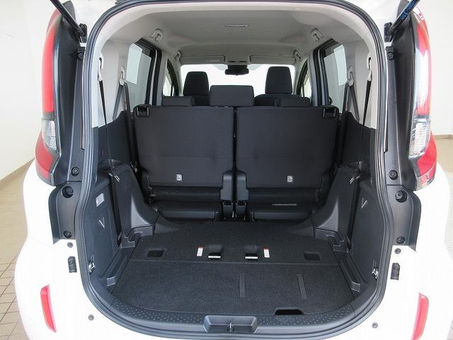 シエンタ Ｘ　フルセグ　ミュージックプレイヤー接続可　バックカメラ　衝突被害軽減システム　ＥＴＣ　電動スライドドア　ＬＥＤヘッドランプ　乗車定員７人　３列シート　ワンオーナー（16枚目）