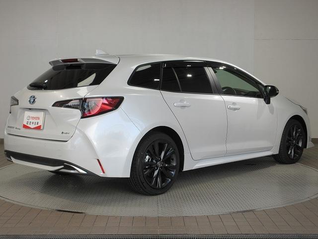 カローラツーリング ハイブリッド　ダブルバイビー　フルセグ　メモリーナビ　バックカメラ　衝突被害軽減システム　ＥＴＣ　ドラレコ　ＬＥＤヘッドランプ　ワンオーナー（3枚目）