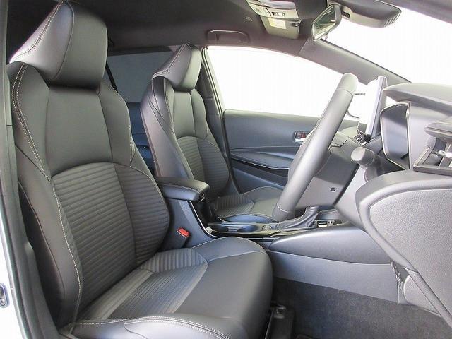 カローラツーリング ハイブリッド　ダブルバイビー　フルセグ　メモリーナビ　バックカメラ　衝突被害軽減システム　ＥＴＣ　ドラレコ　ＬＥＤヘッドランプ　ワンオーナー（4枚目）