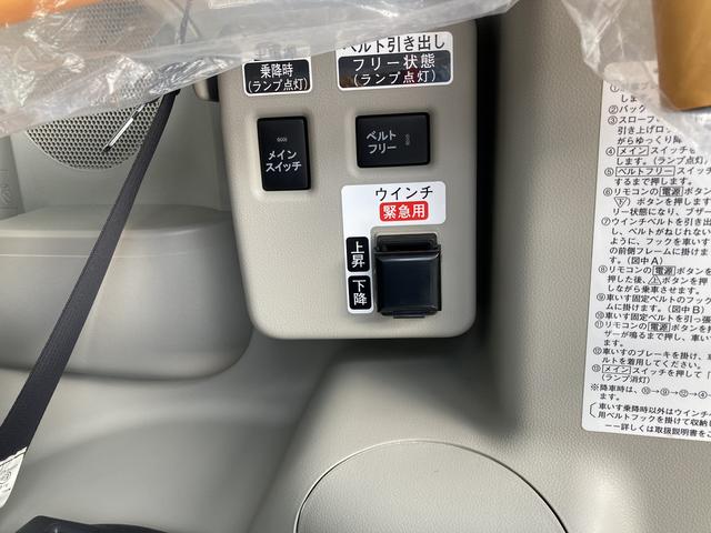 タント スローパーＬリヤシートツキ　リアシート取り外し可　電動ウインチ機能　非課税車　ＣＤステレオ　キーレス（13枚目）