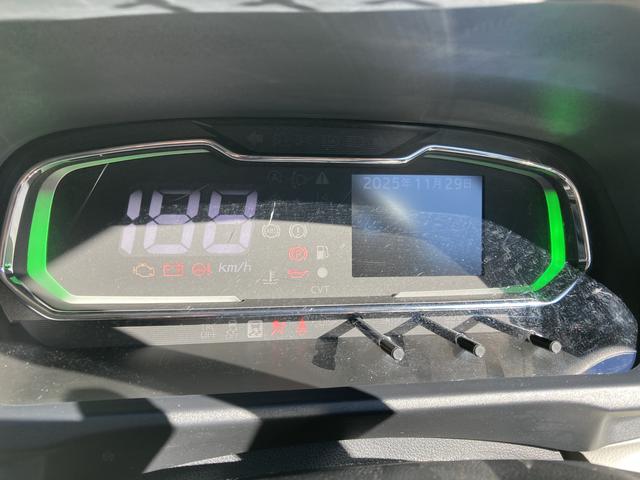 ミライース Ｘ　ＳＡＩＩＩ　キーレス　ＬＥＤヘッドライト　ＣＤステレオ　オートライト　オートハイビーム（12枚目）