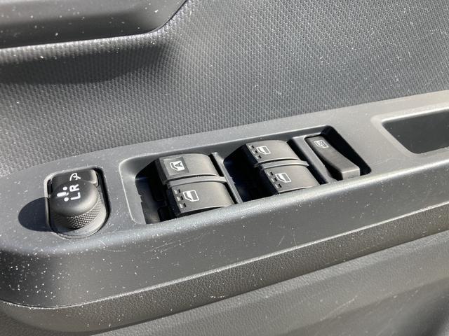 ミライース Ｘ　ＳＡＩＩＩ　キーレス　ＬＥＤヘッドライト　ＣＤステレオ　オートライト　オートハイビーム（16枚目）