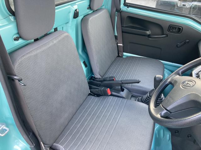 ハイゼットトラック スタンダード 4WD MT エアコン パワステ ラジオ(11枚目)