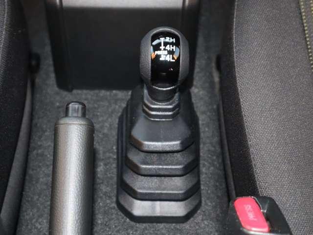 ジムニー 660 XL 4WD メモリーナビゲーション バックカメラ ビル(9枚目)