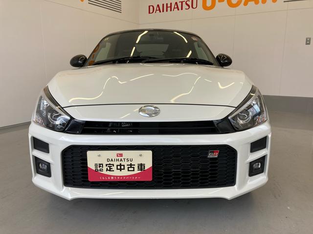 コペン ＧＲ　スポーツ　ＭＴ車・メモリーナビ（ＴＶ　ＣＤ／ＤＶＤ　録音　Ｂｌｕｅｔｏｏｔｈ）・ターボ・ＬＥＤヘッドランプ・電動オープン・前席シートヒーター・キーフリーシステム（2枚目）