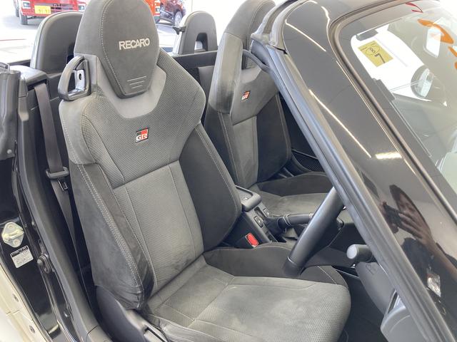 コペン ＧＲ　スポーツ　ＭＴ車・メモリーナビ（ＴＶ　ＣＤ／ＤＶＤ　録音　Ｂｌｕｅｔｏｏｔｈ）・ターボ・ＬＥＤヘッドランプ・電動オープン・前席シートヒーター・キーフリーシステム（11枚目）