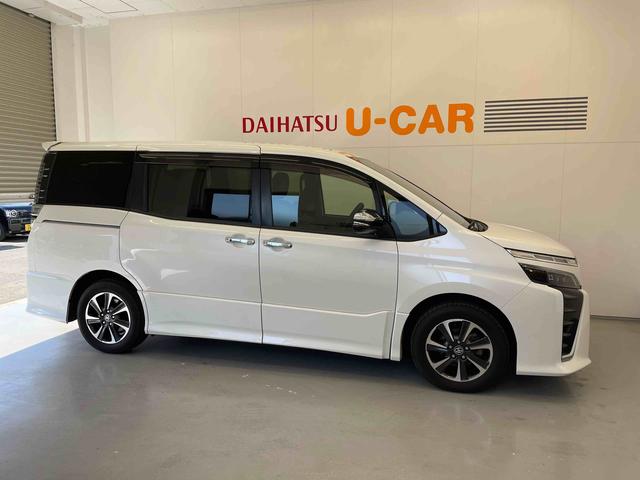 ヴォクシー ZS 煌II 9インチメモリーナビ(TV CD/DVD 録音 Bluetooth)・バックカメラ・クルーズコントロール・LEDヘッドランプ・両側パワースライドドア・前後ドラレコ・フリップダウンモニター・ETC(4枚目)