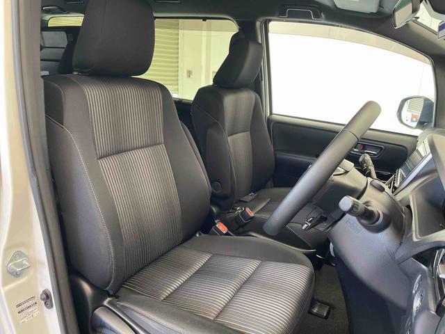 ヴォクシー ZS 煌II 9インチメモリーナビ(TV CD/DVD 録音 Bluetooth)・バックカメラ・クルーズコントロール・LEDヘッドランプ・両側パワースライドドア・前後ドラレコ・フリップダウンモニター・ETC(8枚目)