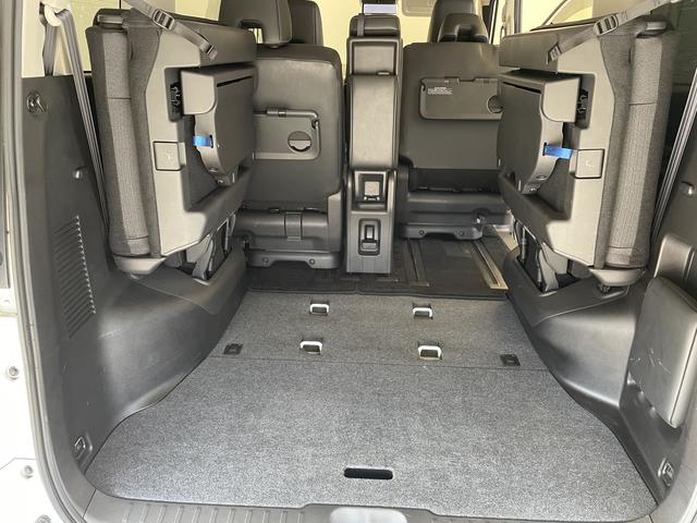 セレナ ハイウェイスターV 12.3インチディスプレイオーディオ・(TV Bluetooth)全方位モニター・追従クルコン・プロパイロット・両側パワースライドドア・ETC・デジタルルームミラー・LEDヘッドランプ(12枚目)