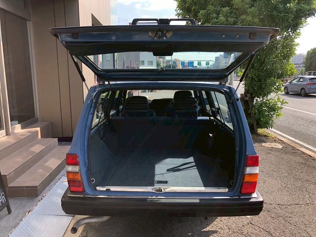 ２４０ワゴン ２４０ＧＬワゴン　ボルボ　２４０ワゴン　ＧＬ　ディーラー車　元色　モナコブルー　ホワイトリボンタイヤ（55枚目）