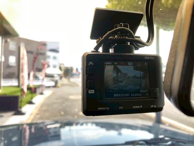 ２４０ワゴン ２４０ＧＬワゴン　ボルボ　２４０ワゴン　ＧＬ　ディーラー車　元色　モナコブルー　ホワイトリボンタイヤ（67枚目）