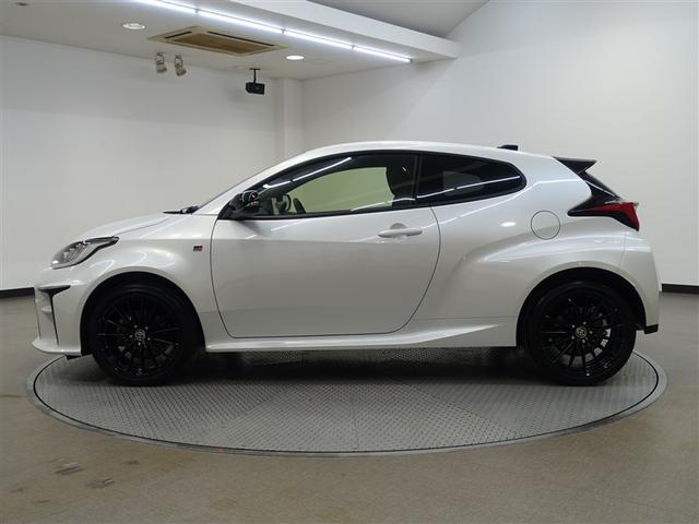 GRヤリス RS フルセグ ミュージックプレイヤー接続可 バックカメラ 衝突被害軽減システム ETC LEDヘッドランプ(8枚目)