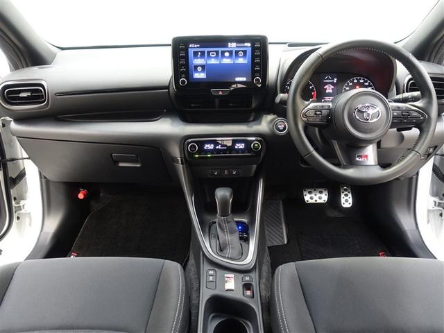 GRヤリス RS フルセグ ミュージックプレイヤー接続可 バックカメラ 衝突被害軽減システム ETC LEDヘッドランプ(10枚目)