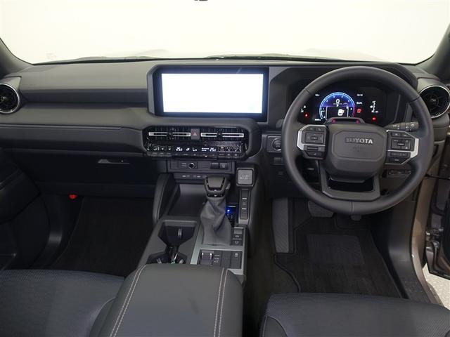 ランドクルーザー250 VX 革シート サンルーフ 4WD フルセグ ミュージックプレイヤー接続可 バックカメラ 衝突被害軽減システム ETC ドラレコ LEDヘッドランプ 乗車定員7人 3列シート ワンオーナー(9枚目)